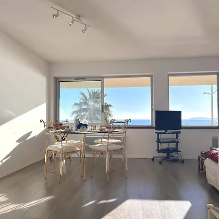Appt 2 Pieces Face Mer, Acces Plage, - Fr-1-251-581 Apartment *