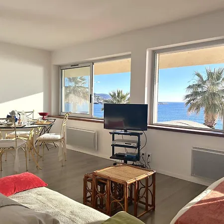 Appt 2 Pieces Face Mer, Acces Plage, - Fr-1-251-581 * Le Lavandou